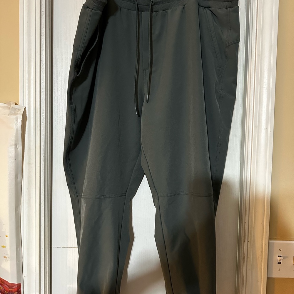 Old navy stretch tech Gray Jogger Pants